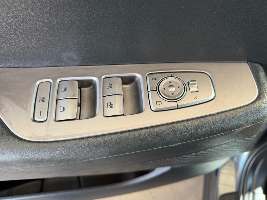 Photo 19 of this HYUNDAI PALISADE