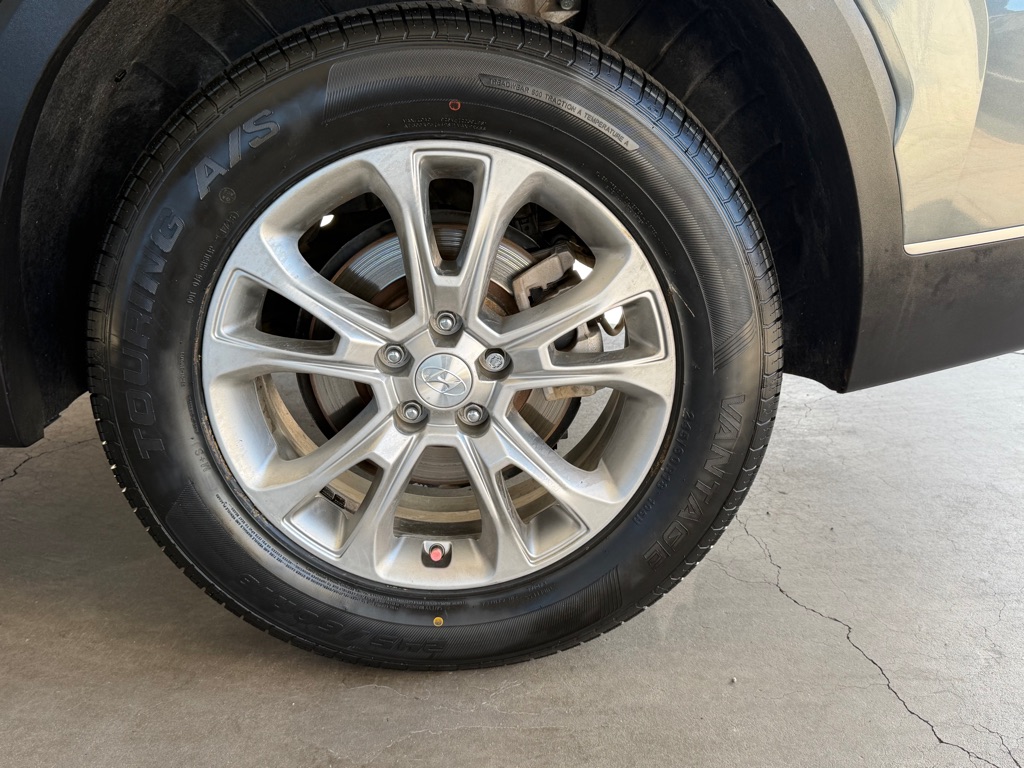 Photo 60 of this HYUNDAI PALISADE