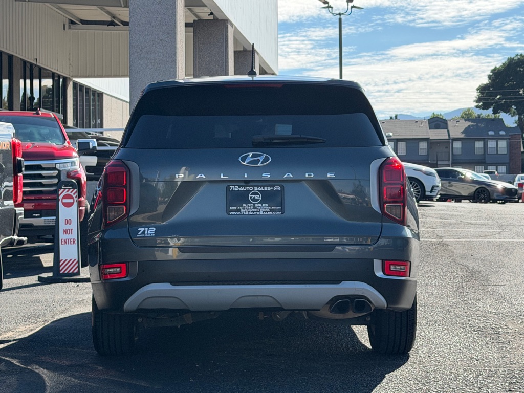 Photo 49 of this HYUNDAI PALISADE