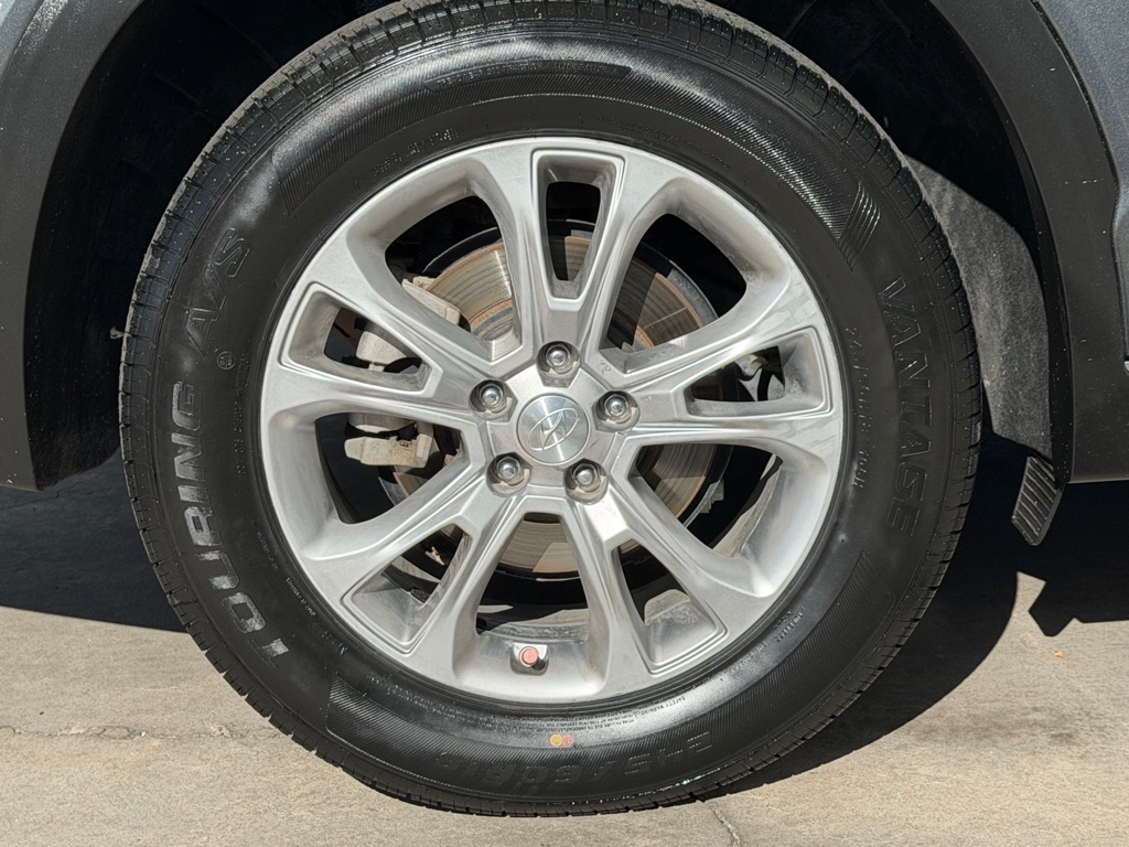 Photo 59 of this HYUNDAI PALISADE