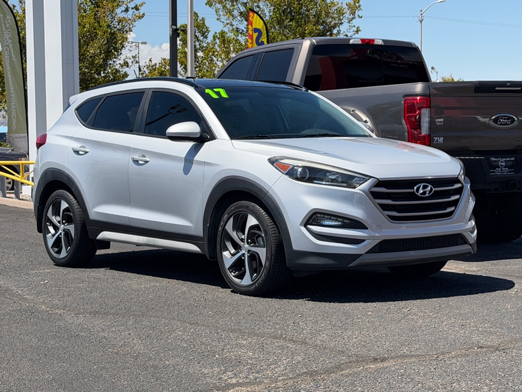 Photo 54 of this HYUNDAI TUCSON