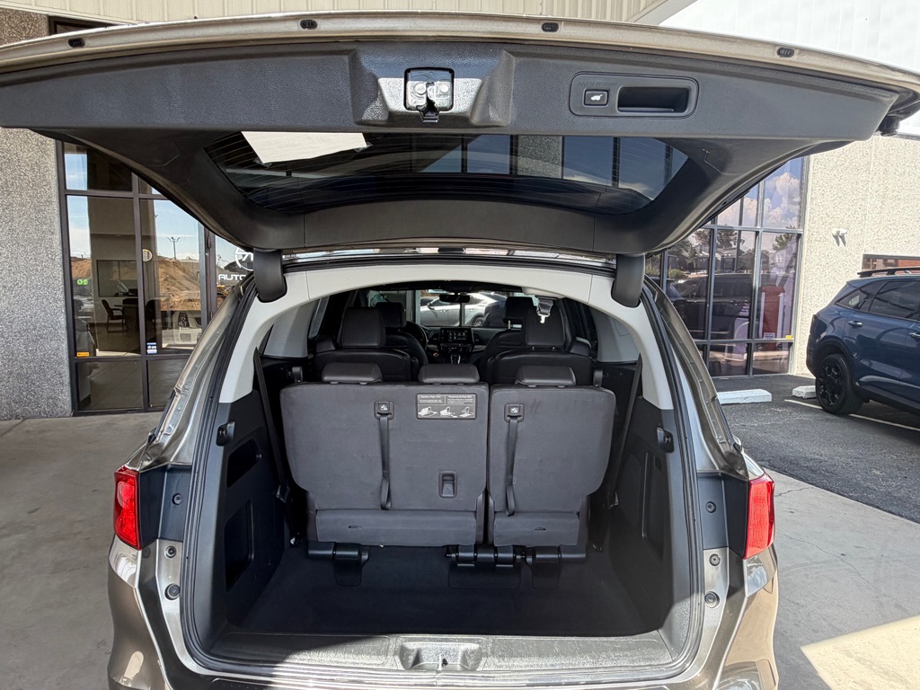 Photo 39 of this HONDA ODYSSEY