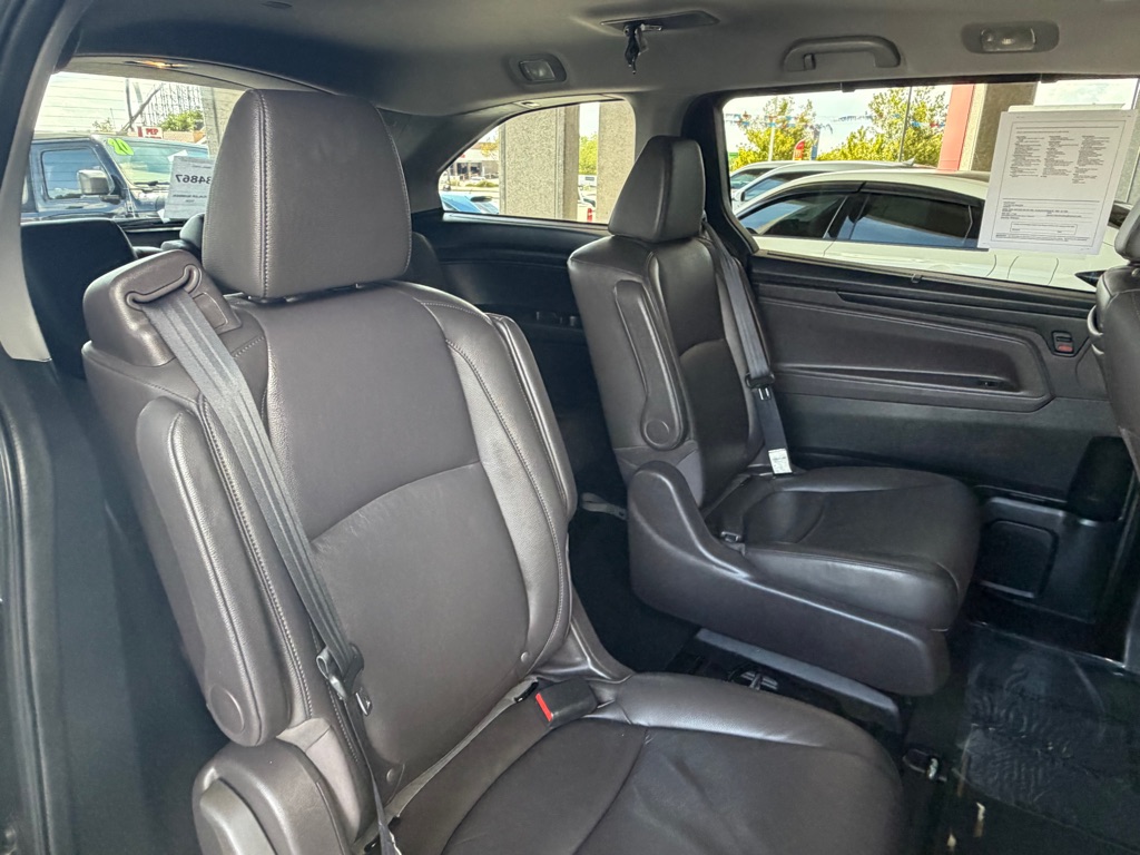 Photo 33 of this HONDA ODYSSEY