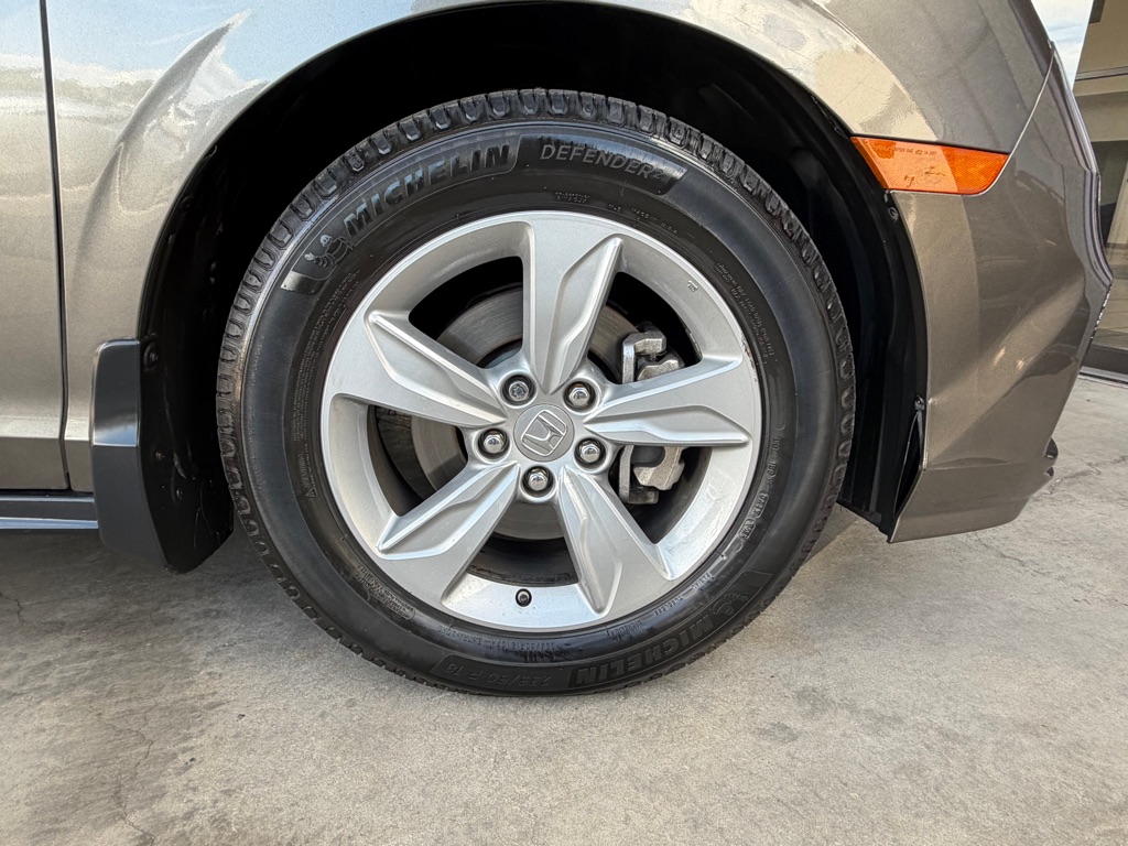 Photo 64 of this HONDA ODYSSEY