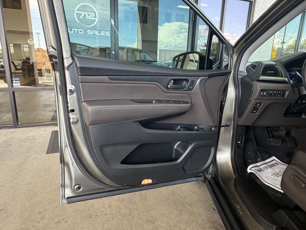 Photo 20 of this HONDA ODYSSEY