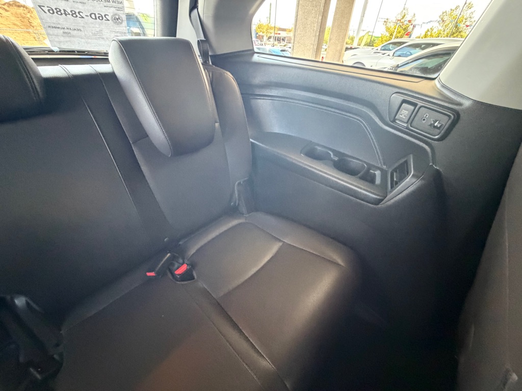 Photo 27 of this HONDA ODYSSEY