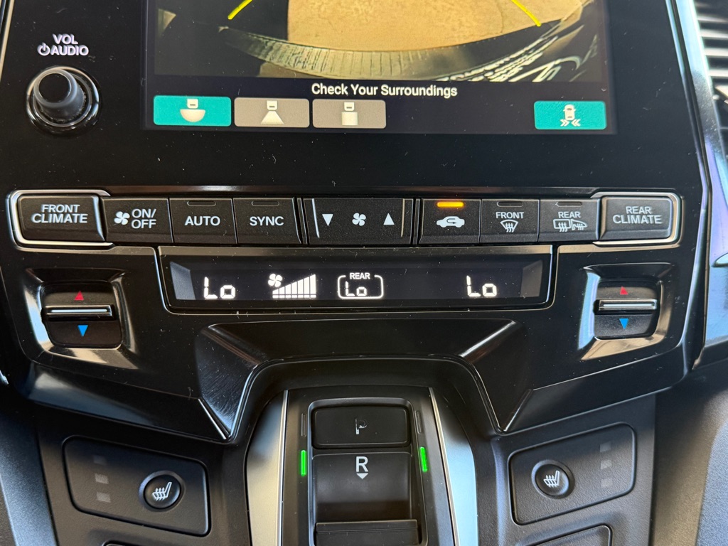 Photo 14 of this HONDA ODYSSEY