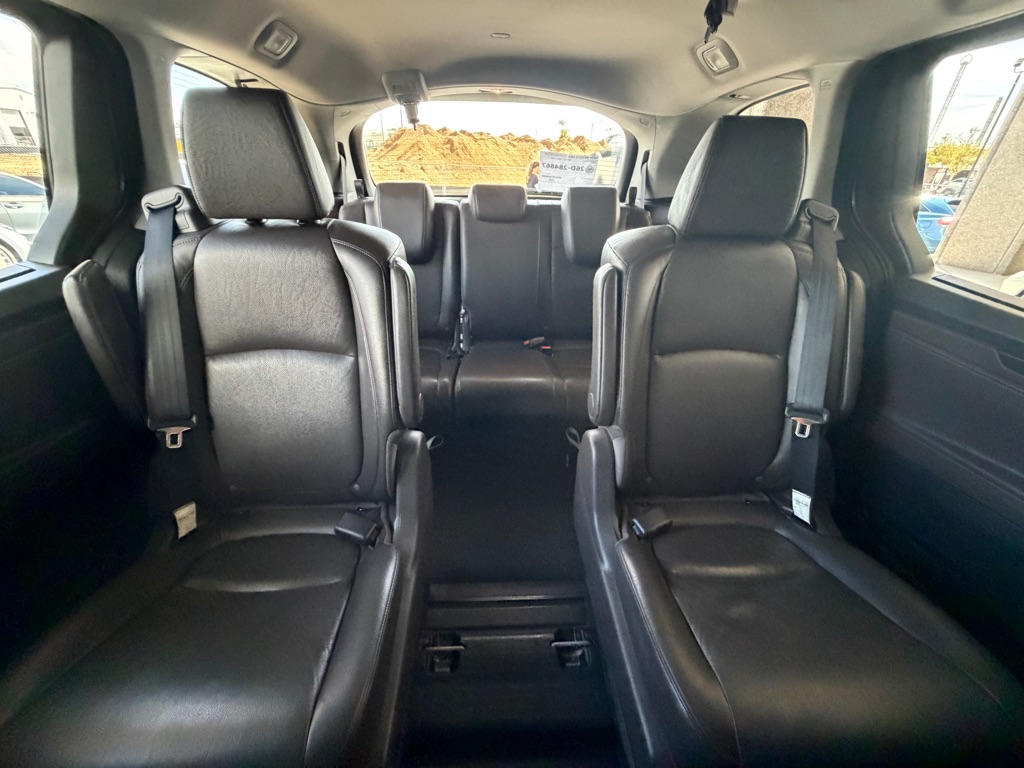 Photo 24 of this HONDA ODYSSEY