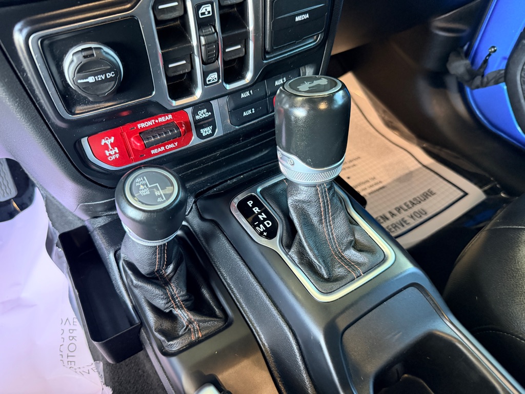 Photo 12 of this JEEP WRANGLER UNLIMI