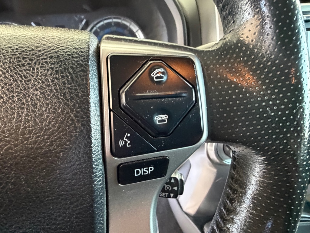 Photo 10 of this TOYOTA 4RUNNER