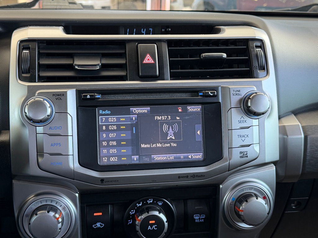 Photo 12 of this TOYOTA 4RUNNER