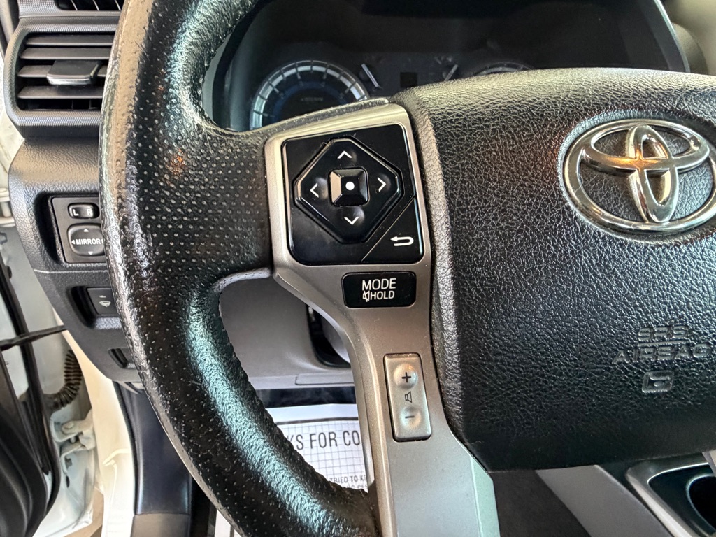 Photo 9 of this TOYOTA 4RUNNER