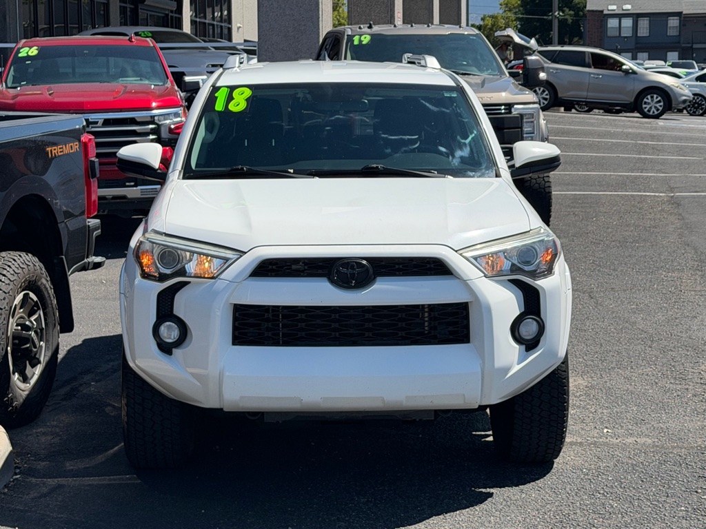 Photo 38 of this TOYOTA 4RUNNER