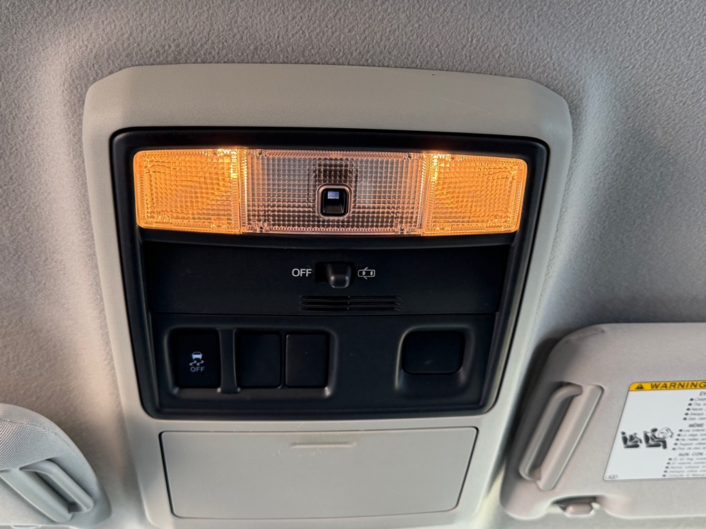 Photo 17 of this TOYOTA 4RUNNER