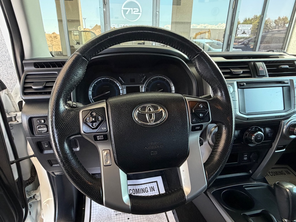Photo 6 of this TOYOTA 4RUNNER