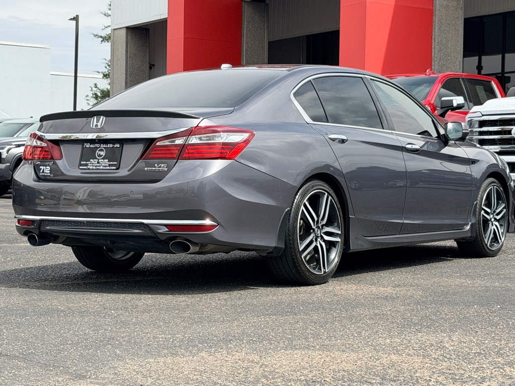 Photo 37 of this HONDA ACCORD