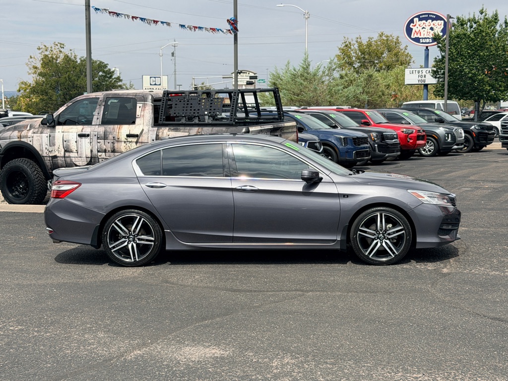 Photo 3 of this HONDA ACCORD