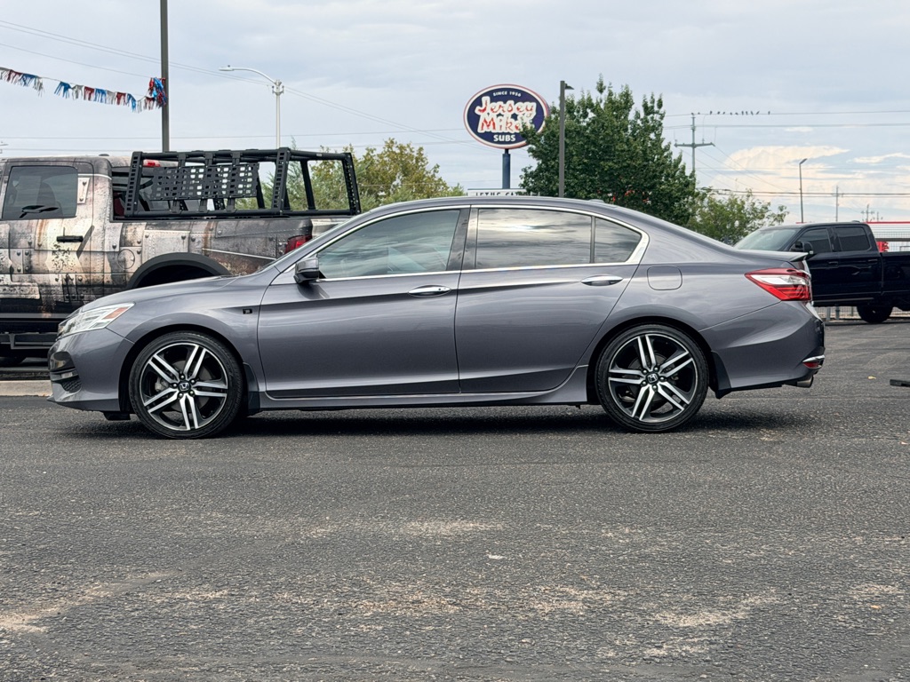 Photo 29 of this HONDA ACCORD