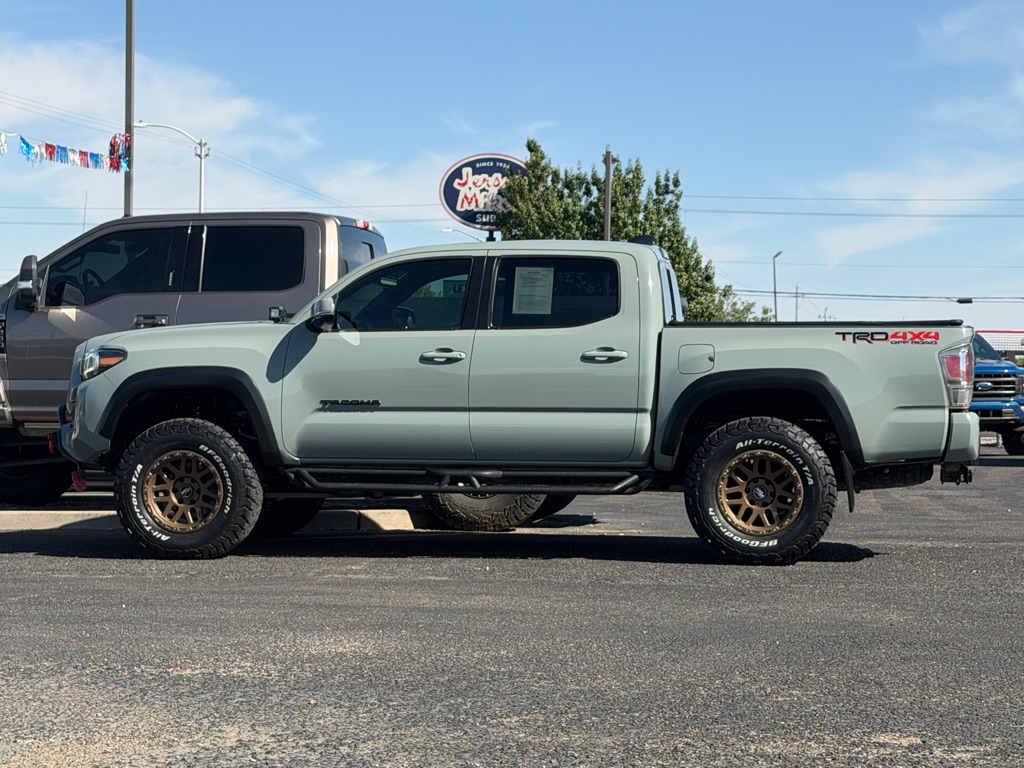 Photo 42 of this TOYOTA TACOMA