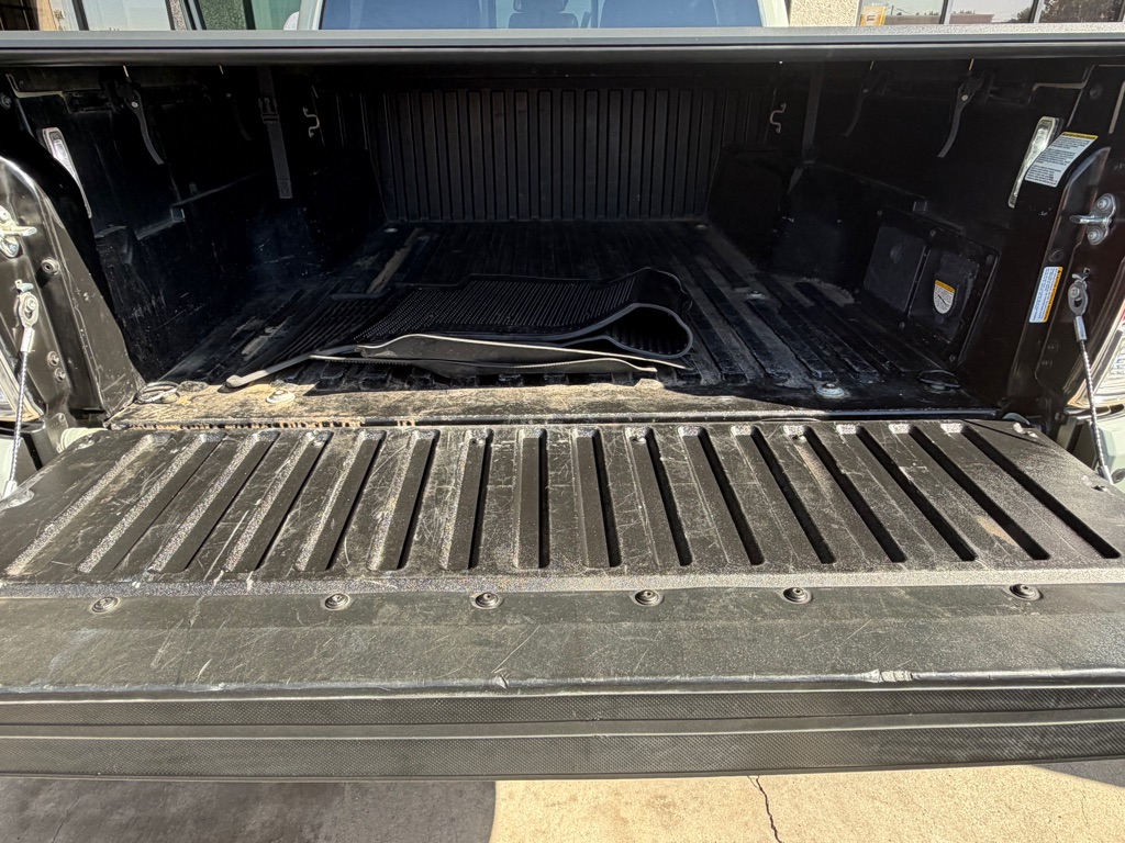 Photo 27 of this TOYOTA TACOMA