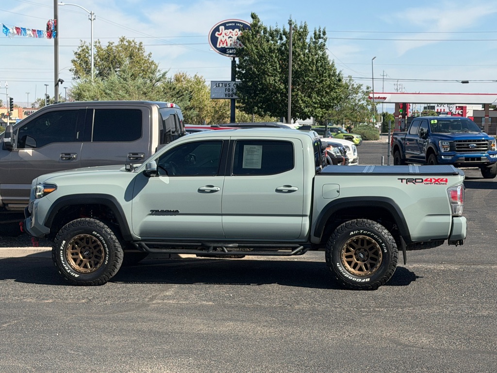 Photo 41 of this TOYOTA TACOMA