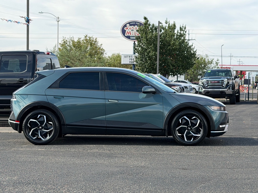 Photo 56 of this HYUNDAI IONIQ 5