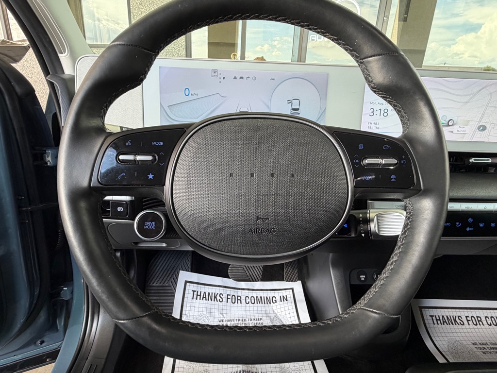 Photo 13 of this HYUNDAI IONIQ 5