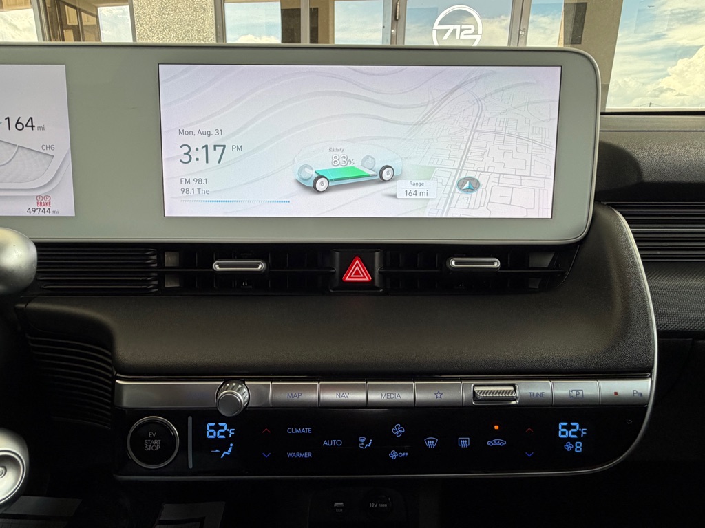Photo 18 of this HYUNDAI IONIQ 5
