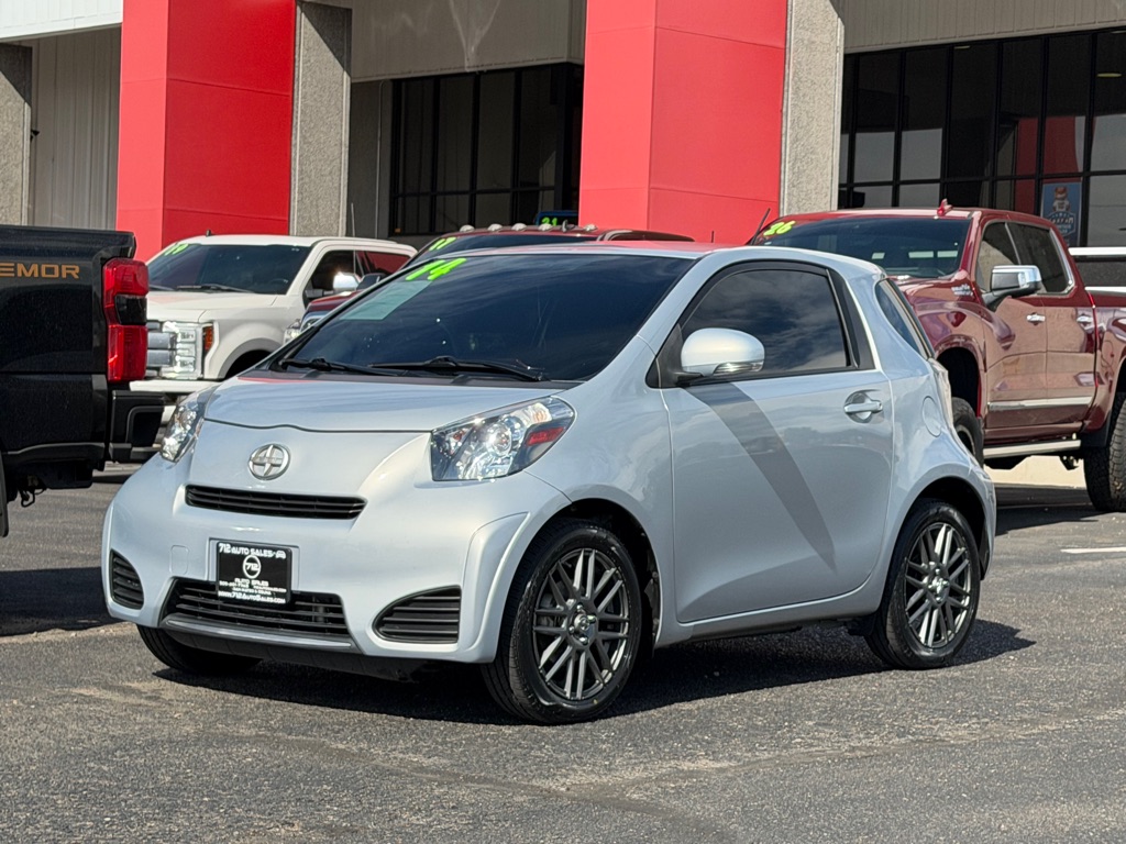 Photo 33 of this SCION IQ