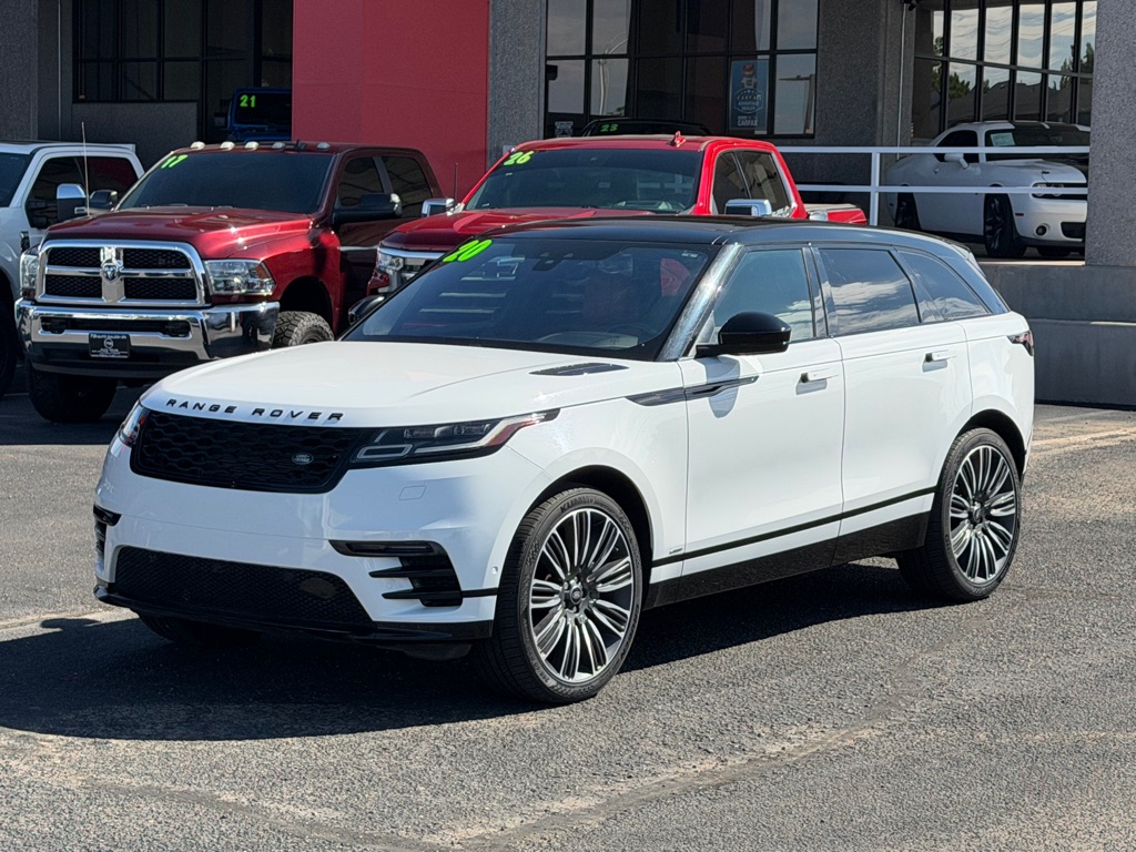 Photo 49 of this LAND ROVER RANGE ROVER VEL