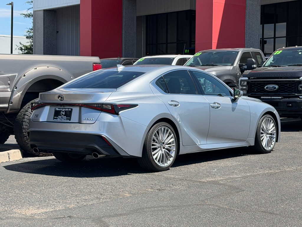 Photo 51 of this LEXUS IS