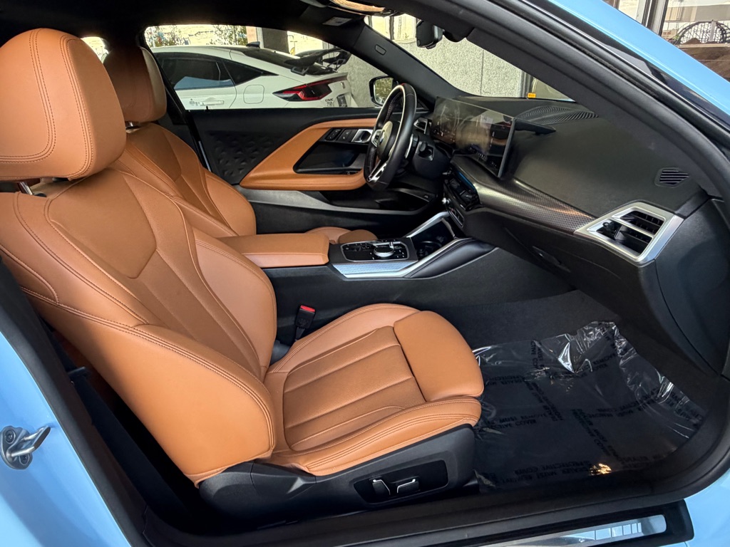Photo 28 of this BMW M240XI
