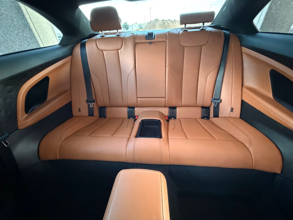 Photo 23 of this BMW M240XI