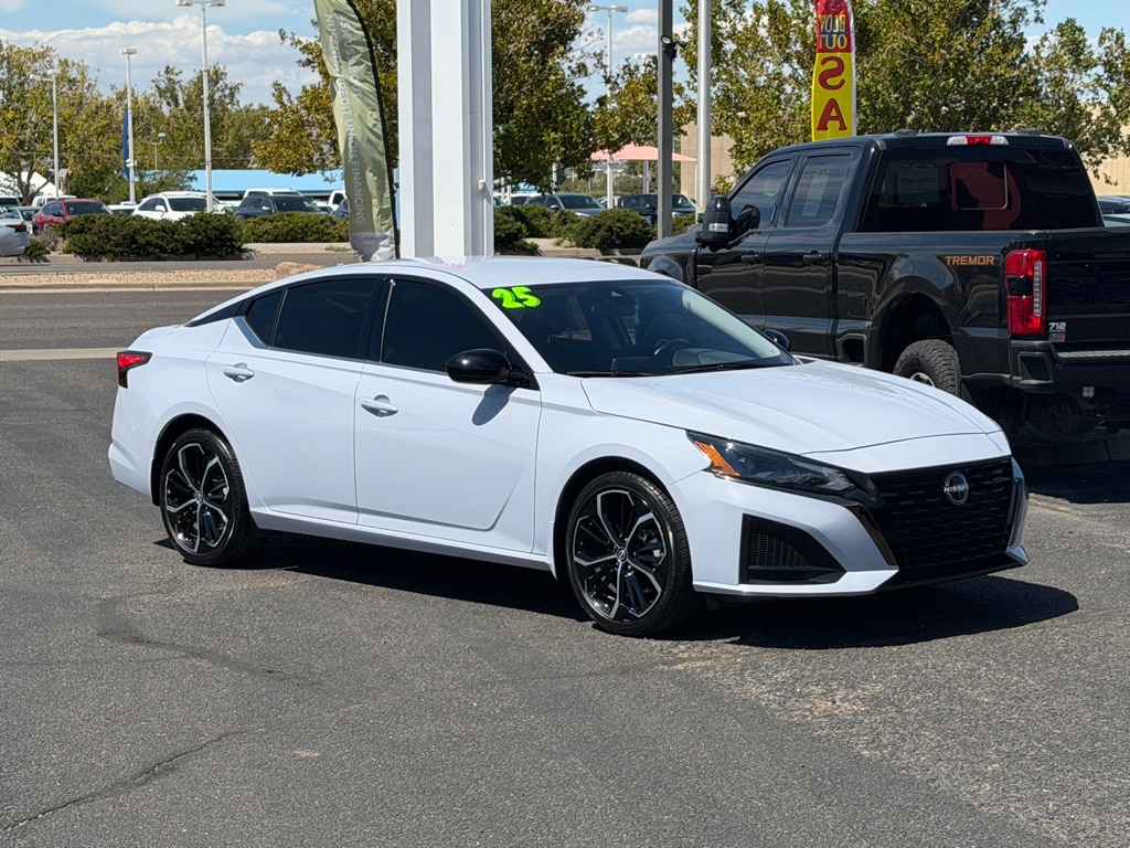 Photo 4 of this NISSAN ALTIMA