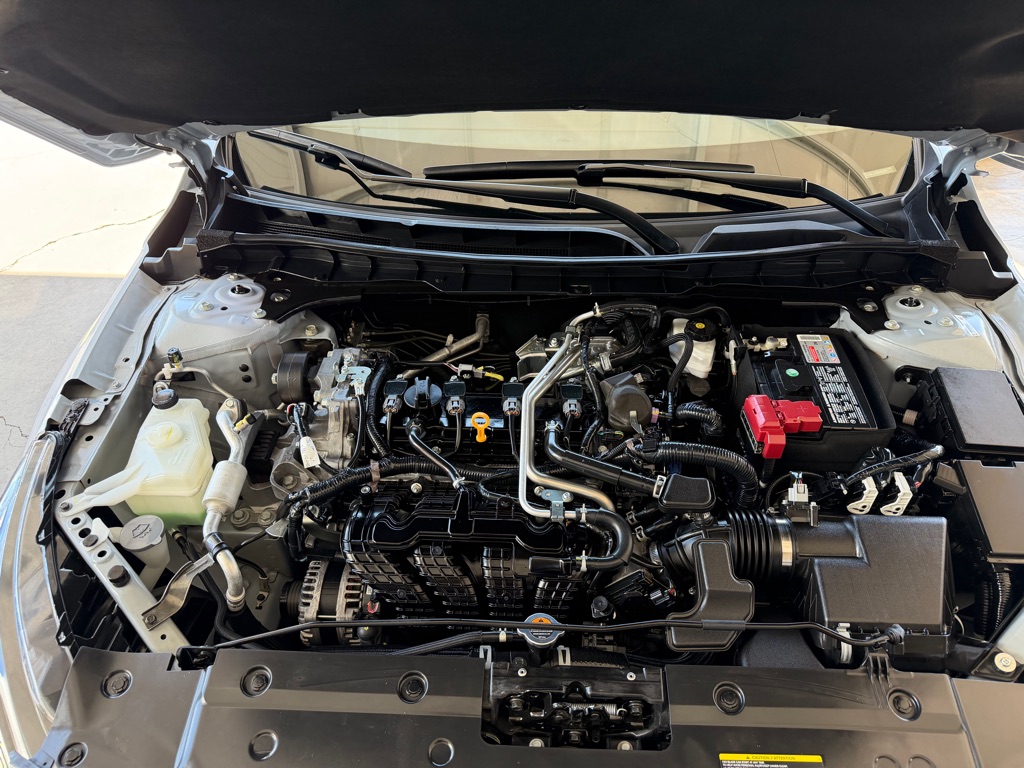 Photo 32 of this NISSAN ALTIMA