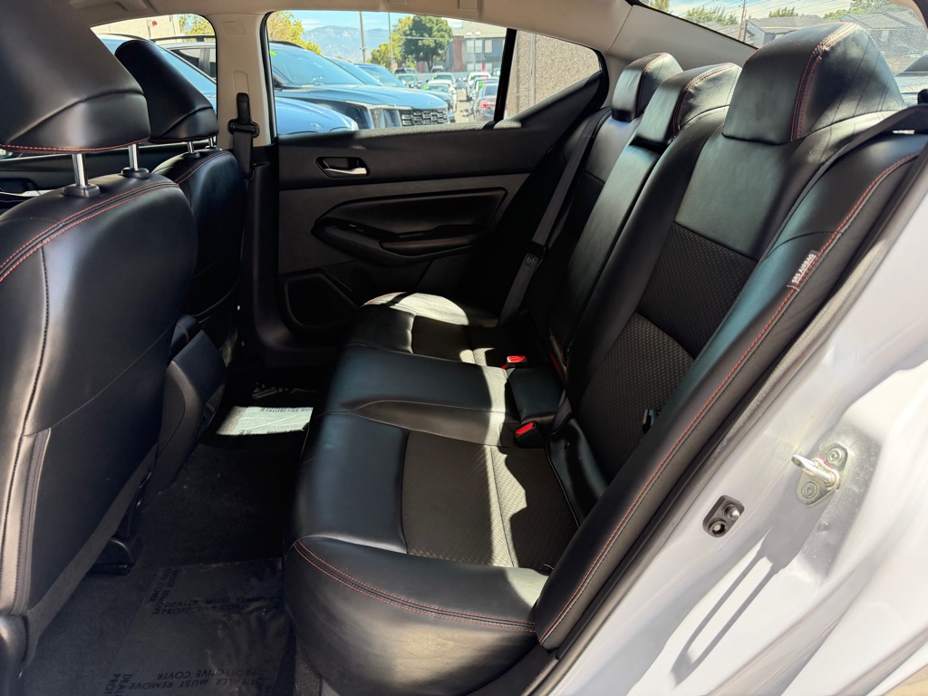 Photo 16 of this NISSAN ALTIMA