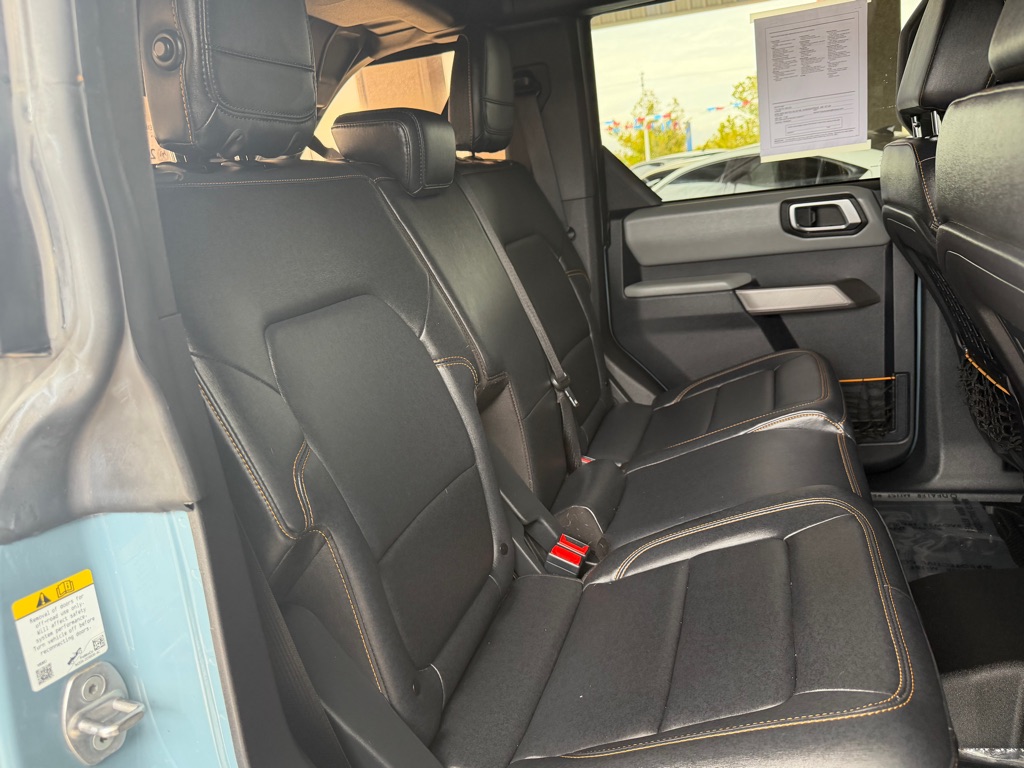 Photo 31 of this FORD BRONCO