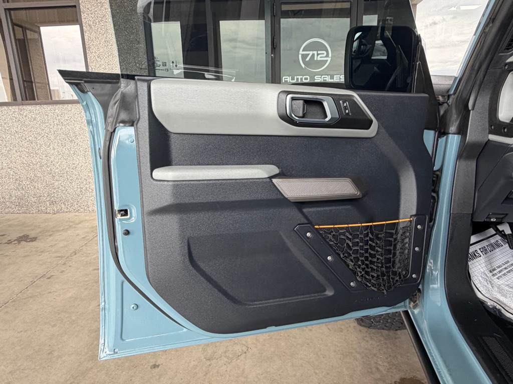 Photo 19 of this FORD BRONCO