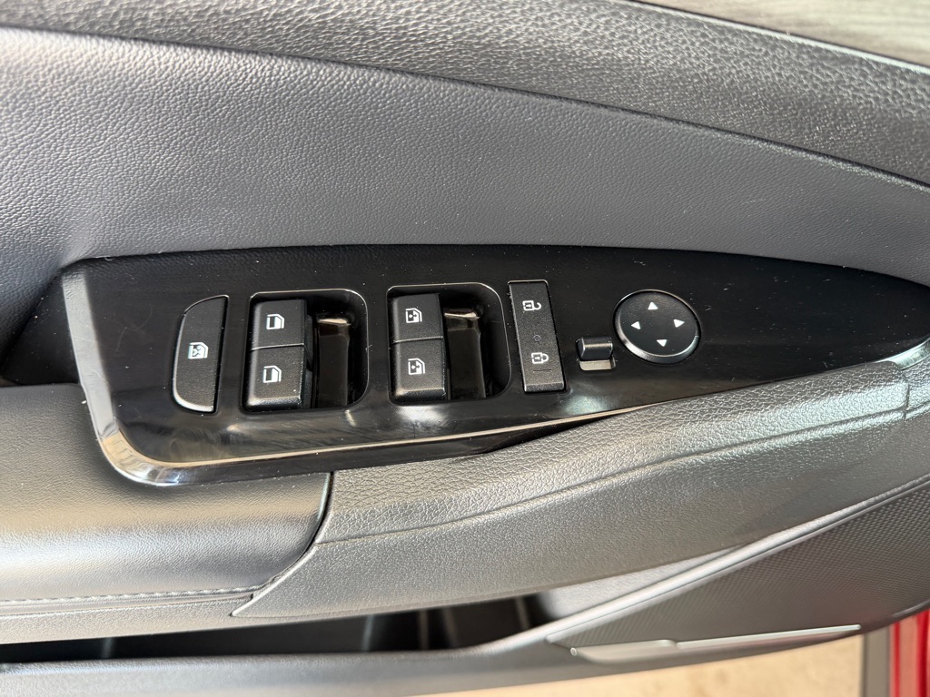 Photo 20 of this KIA SPORTAGE