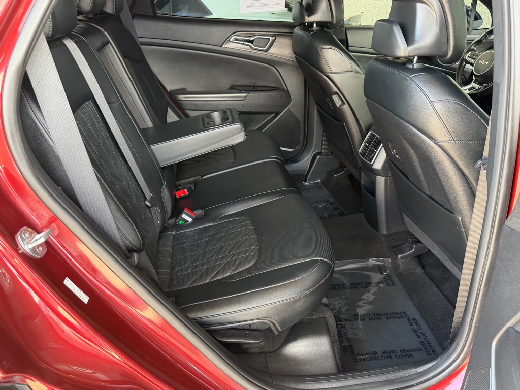 Photo 30 of this KIA SPORTAGE