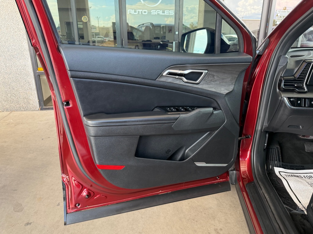 Photo 19 of this KIA SPORTAGE