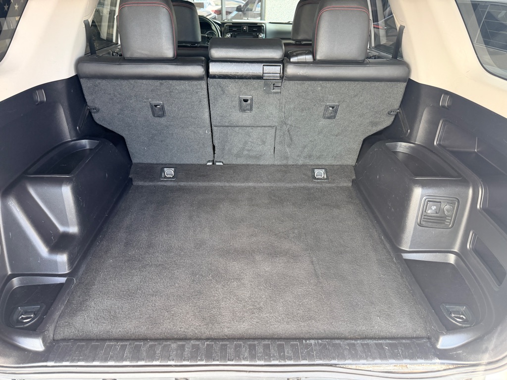 Photo 16 of this TOYOTA 4RUNNER