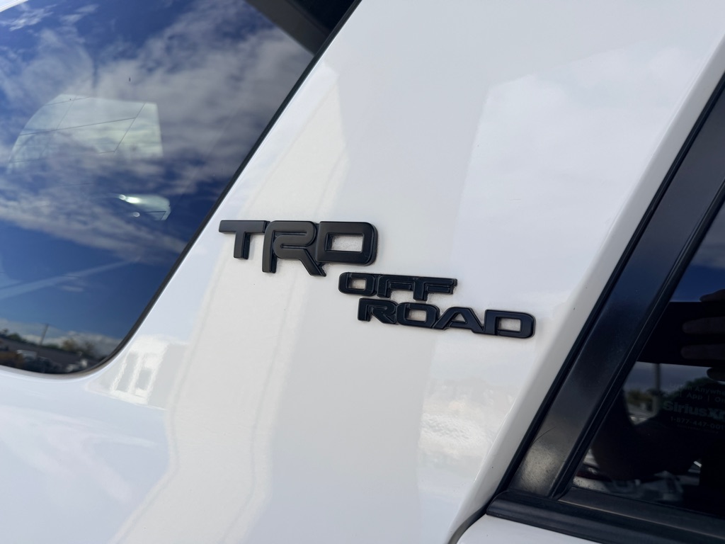Photo 40 of this TOYOTA 4RUNNER