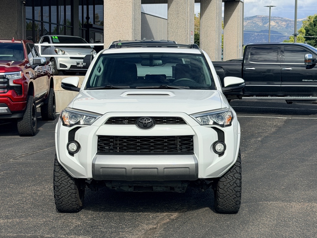 Photo 23 of this TOYOTA 4RUNNER