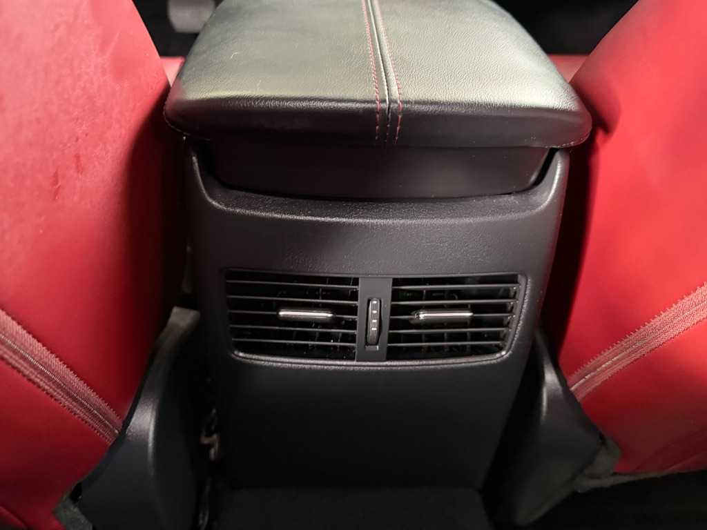 Photo 21 of this MAZDA CX-30