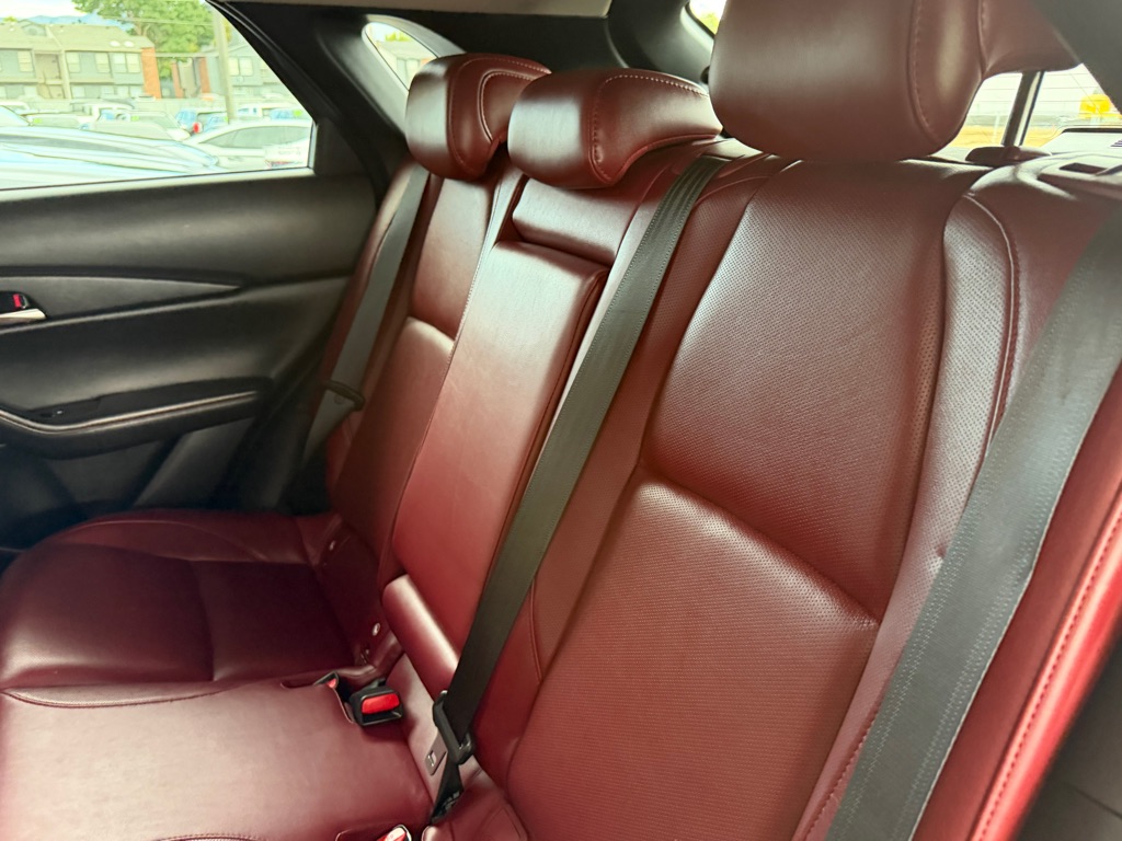 Photo 19 of this MAZDA CX-30