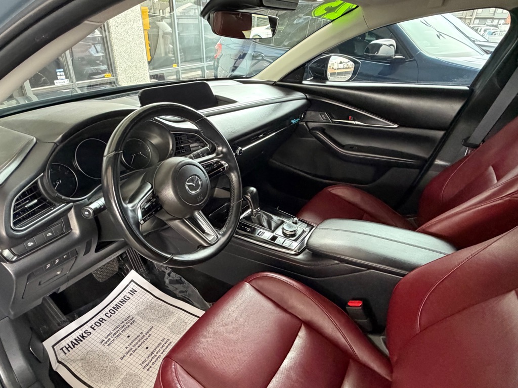 Photo 7 of this MAZDA CX-30