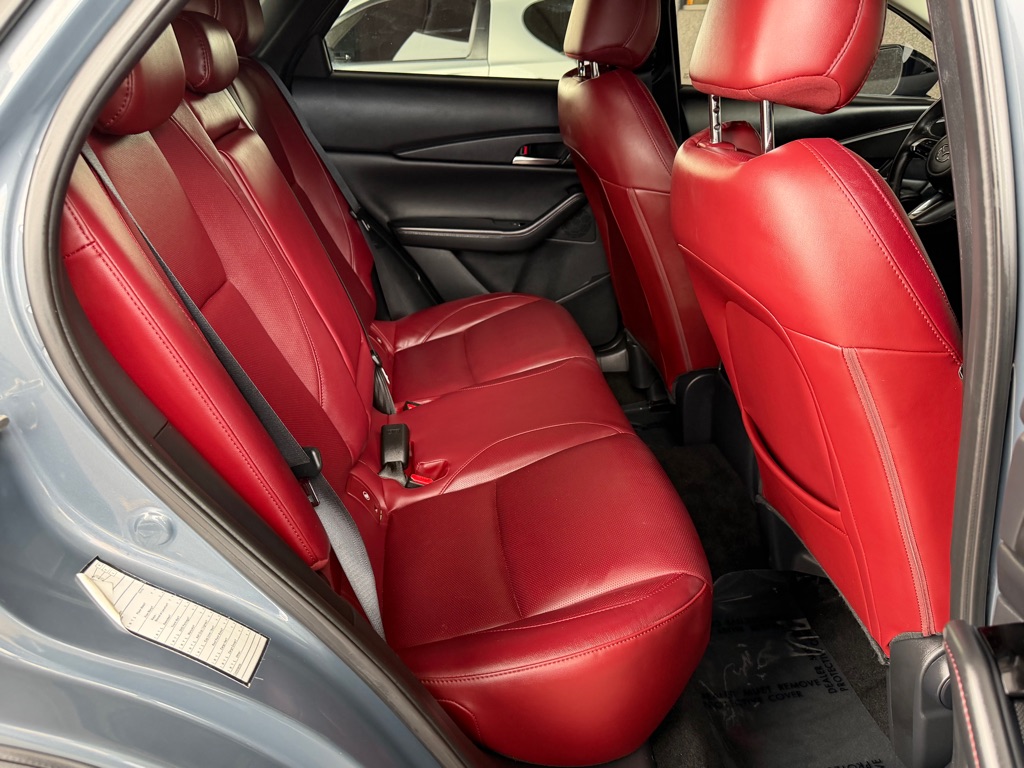 Photo 28 of this MAZDA CX-30