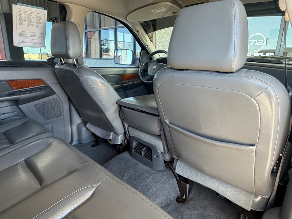 Photo 32 of this DODGE RAM 2500