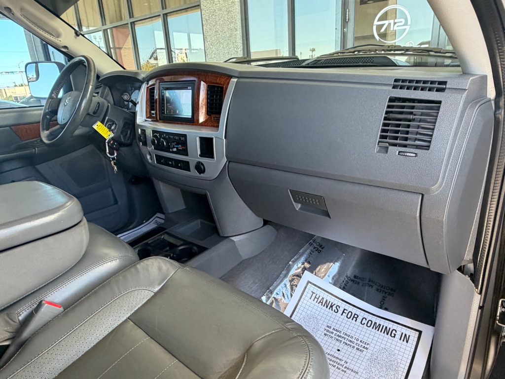 Photo 36 of this DODGE RAM 2500